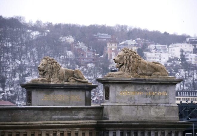 From Zagreb: Transfer to Budapest - Included Services