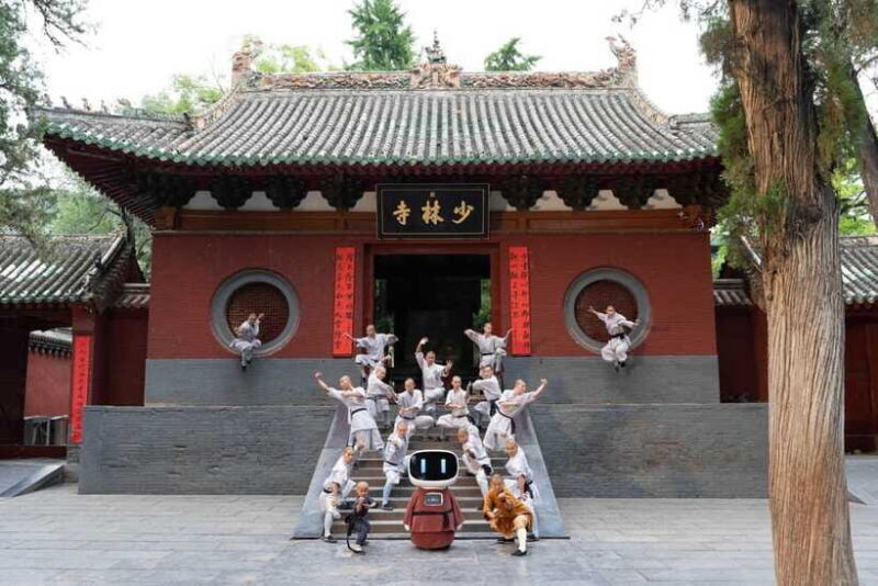 From Zhengzhou: Shaolin Temple and Longmen Grottoes Day Tour - Who Is This Tour Best For?