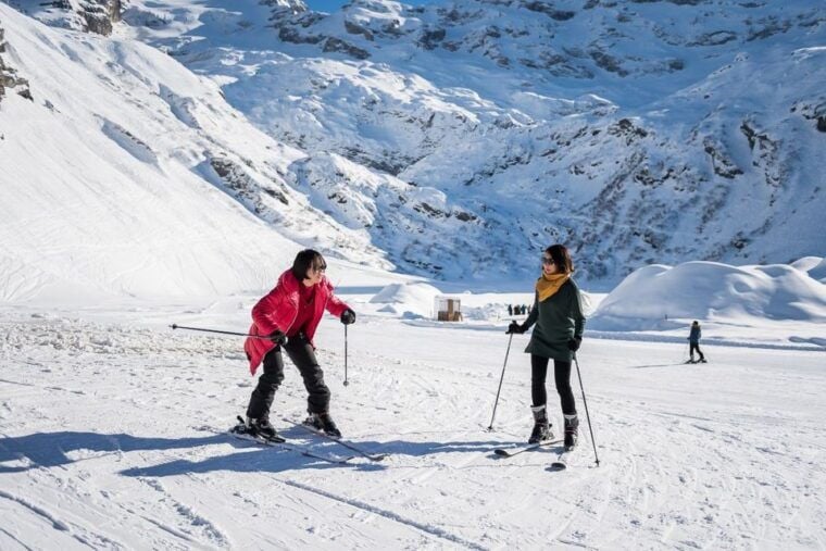 From Zurich: Mount Titlis Daytrip & First Time Ski Adventure - Included Services
