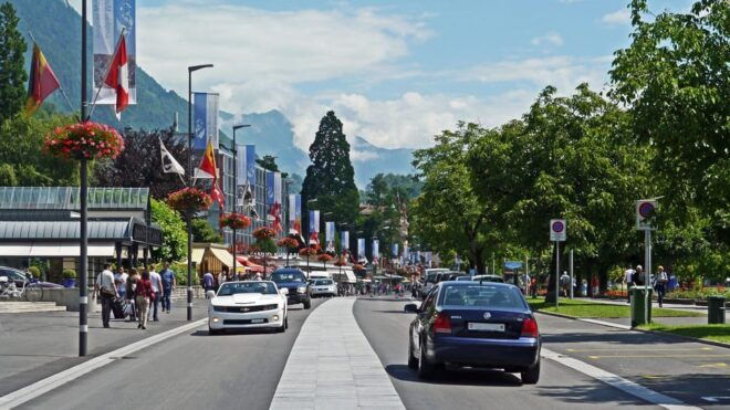 From Zurich: Private Day-Trip to Interlaken - Scenic Experience