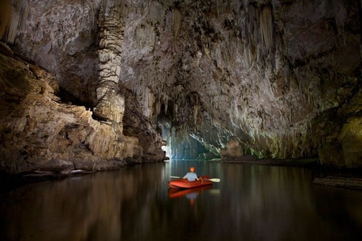 FromNinh Binh To Phong Nha:Paradise Cave,Dark Cave Adventure - Transfer Options