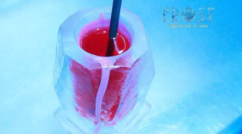FROST Magical Ice of Siam Ticket - The snow dome, slides and icy drink