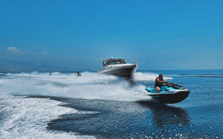 Fuengirola: Dolphin Watching by Yacht With Drinks - Booking Information