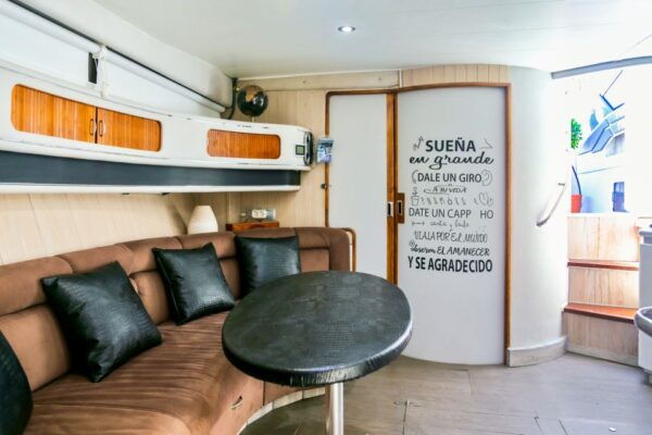 Fuengirola: Dolphin Watching by Yacht With Snacks and Drinks - Review Summary