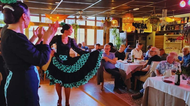 Fuengirola: Flamenco Show at Tipi Tapa Restaurant near Mijas - Good To Know