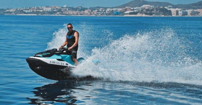 Fuengirola: Jet Ski Rental - The Sum Up
