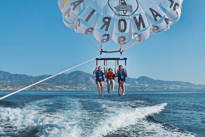 Fuengirola: Parasailing - Activity Directions
