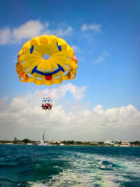 Fuengirola: Parasailing on the Costa Del Sol. - Good To Know
