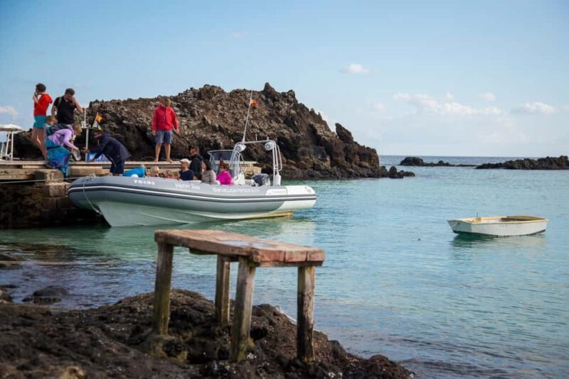 Fuerteventura: 1-hour private mini-cruise to Lobos Island - What makes this tour stand out?
