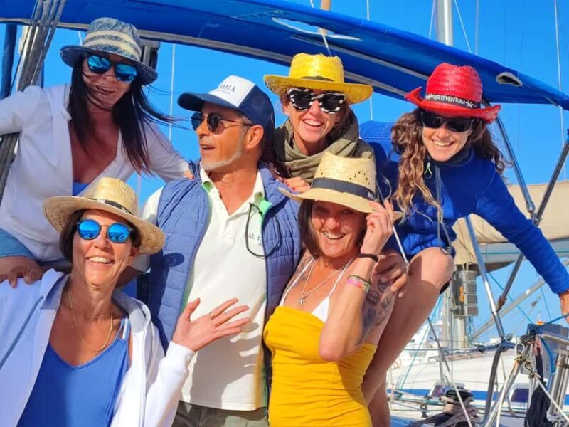 FUERTEVENTURA: CORRALEJO PRIVATE SAILING TOUR AROUND ISLA DE LOBOS - The Experience of Sailing