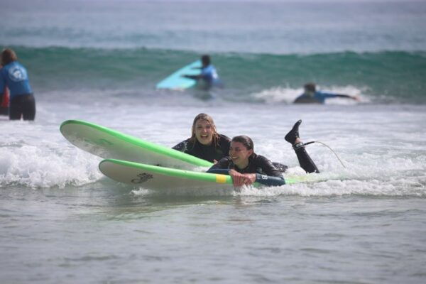 Fuerteventura : Corralejo Surf Lesson - Common Questions