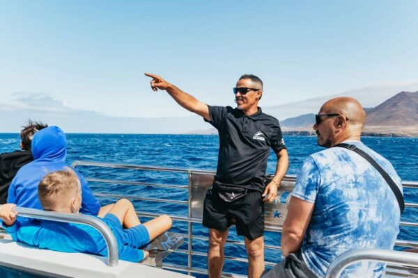 Fuerteventura: Glass Bottom Boat Cruise With Lunch & Drinks - Background