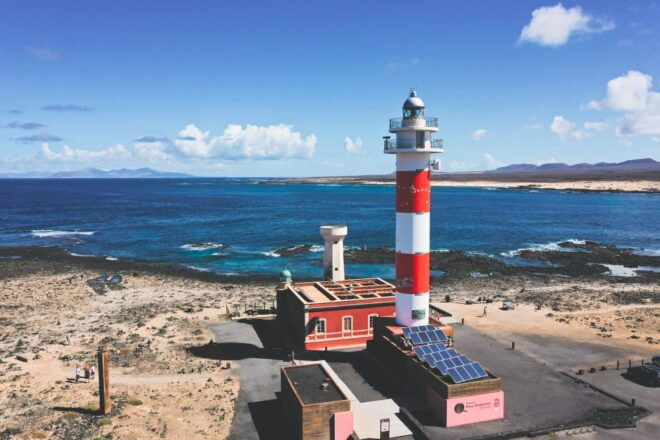 Fuerteventura: Island Tour by Minibus - Traditional Cuisine and Local Life