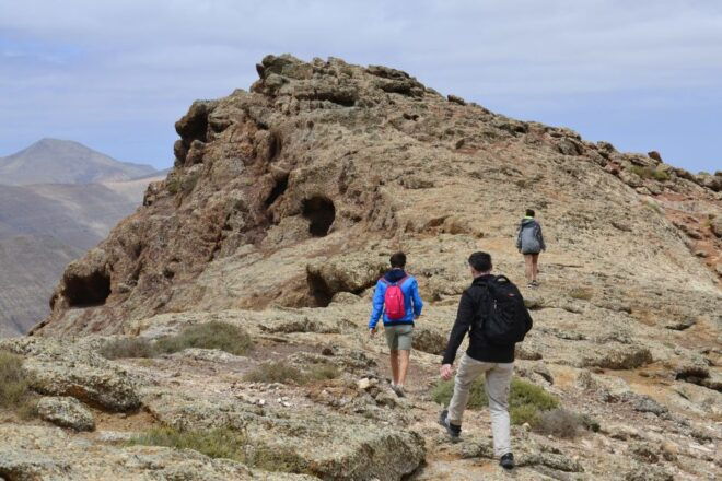 Fuerteventura: Montaña Escanfraga Volcano Summit Hike - Pickup and Inclusions