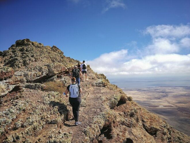 Fuerteventura: Montaña Escanfraga Volcano Summit Hike - Essential Items to Bring