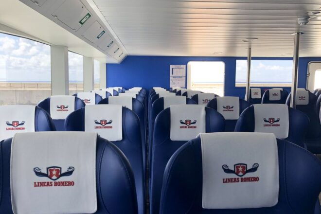 Fuerteventura: Round-Trip or 1-Way Ferry Ticket to Lanzarote - Selecting Participants and Date