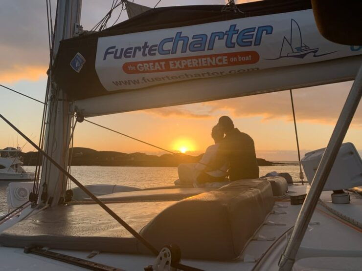 Fuerteventura: Sunset Catamaran Trip to Lobos Island - Water Activities