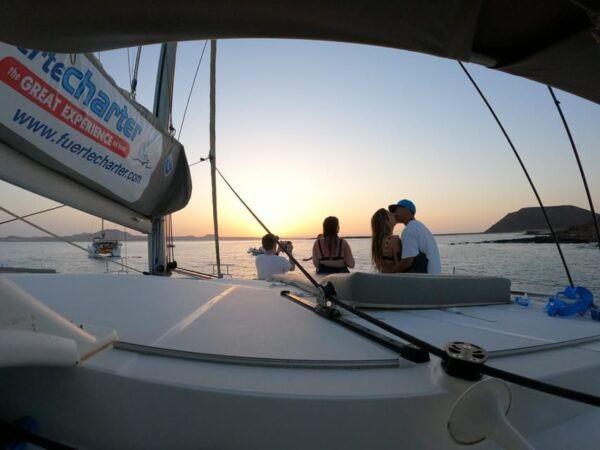 Fuerteventura: Sunset Catamaran Trip to Lobos Island - Getting There and Details