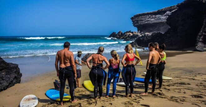 Fuerteventura: Surfing Experience - Group Size and Experience Highlights