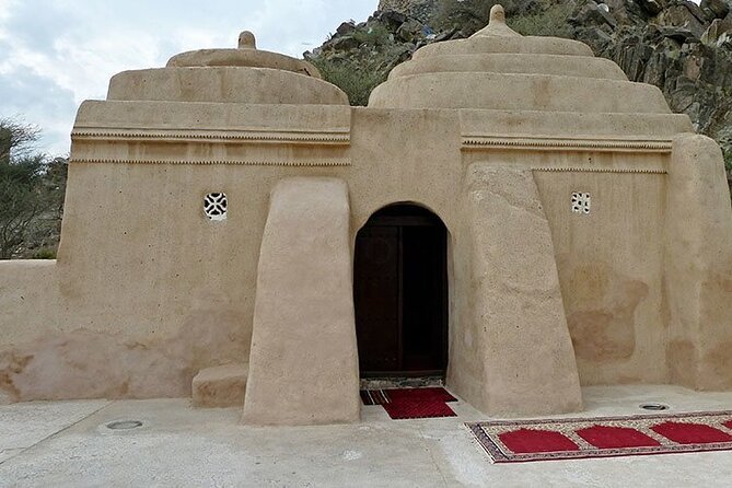 Fujairah East Coast Private Tour - Notable Landmarks