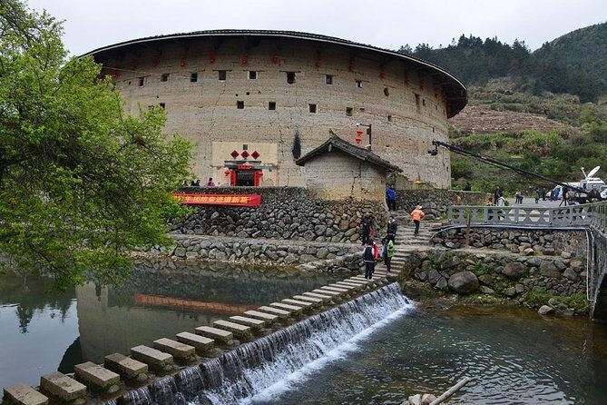 Fujian Hakka Tulou Private Day Tour of Tianluokeng and Daping Lou - Practical Details and What to Expect