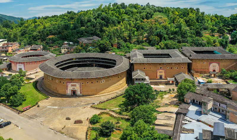 Fujian Tulou & Yunshuiyao Day Tour with Chengqi Building - From Xiamen to Yunshuiyao and Yongding