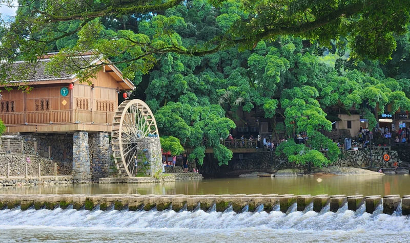 Fujian Tulou & Yunshuiyao Day Tour with Chengqi Building - The driver can shape the whole day