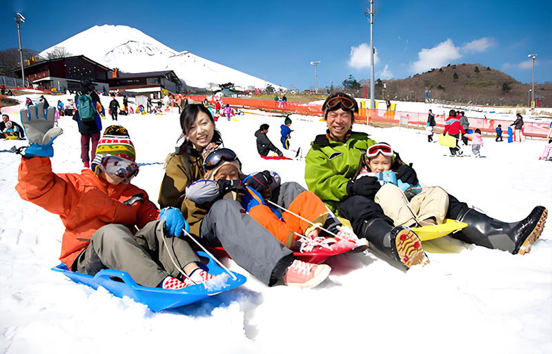 Fujiyama Snow Resort Yeti Skiing/Snow Play & Strawberry Picking Tour - The Tokyo-to-Yeti drive takes a real part of the day