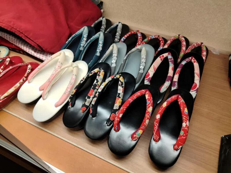 Fujiyoshida: Kimono Rental with Dressing Service - Good To Know