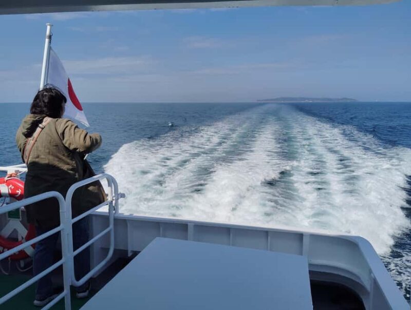 Fukuoka: Cats Island, Ainoshima Guided Tour from Hakata - Detailed Breakdown of the Itinerary