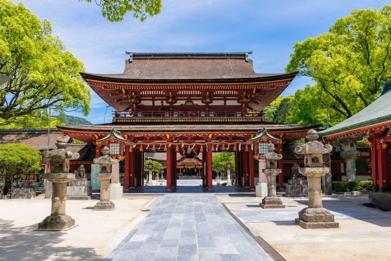 Fukuoka Dazaifu Tenmangu & Arita Pottery Festival Day Tour - Why pair Dazaifu with Arita
