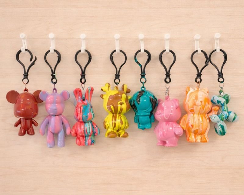 Fukuoka Exclusive: Paint Your Own Lucky Cat or Animal Figurine - A creative pause near Tenjin Station