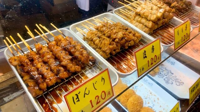 Fukuoka Food & Culture Tour: Karato Market Sushi, Mojiko & Kokura - Who will enjoy this day most