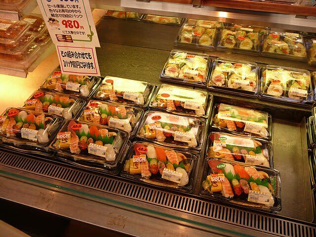 Fukuoka Food & Culture Tour: Karato Market Sushi, Mojiko & Kokura - Should you book it?