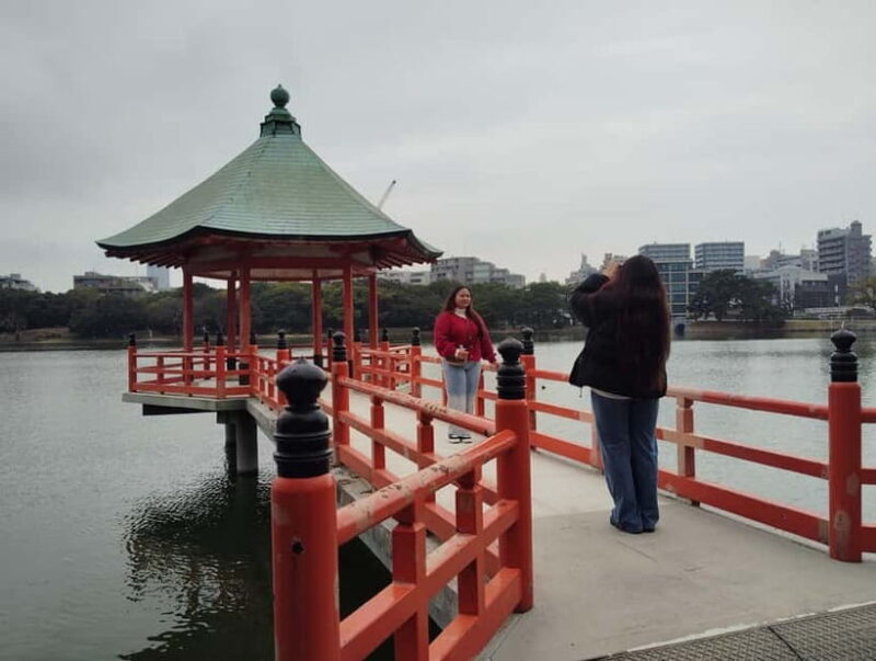 Fukuoka: Fukuoka Castle and Ohori Park Guided Tour - Good To Know