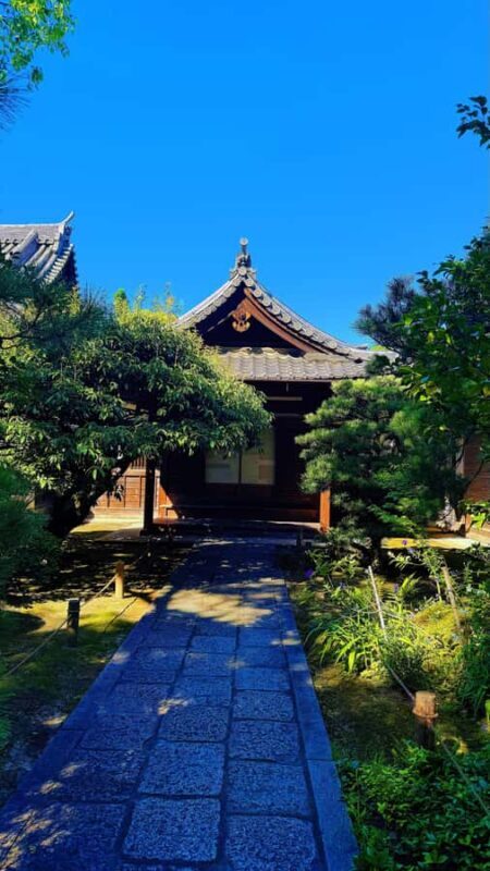 Fukuoka: Hakata Old Town Temples, Shrines and History Tour - Good To Know