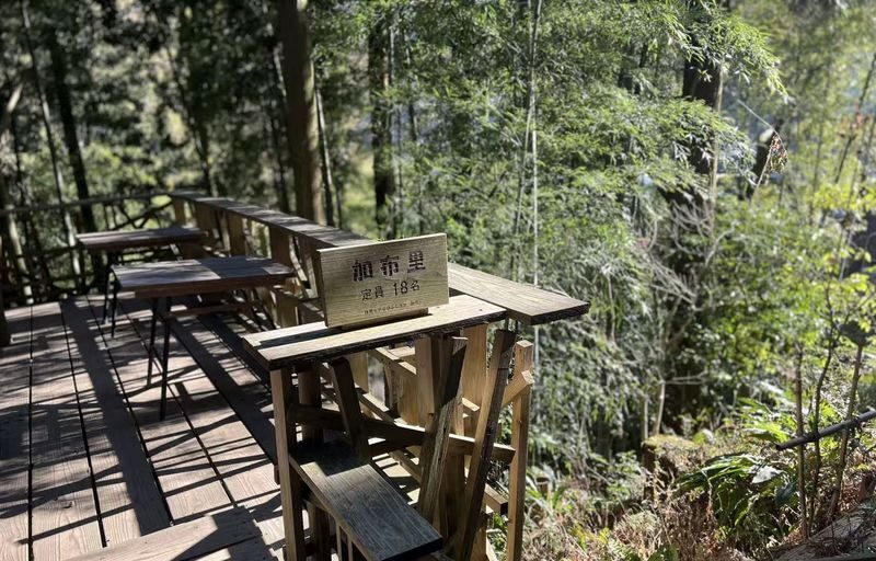Fukuoka Itoshima Day Trip, Japan | Shiraito Falls, Ichiran Forest, Totoro Forest, and Instagram-worthy Spots (Chinese/English/Cantonese Guide) - From Hakata to Itoshima’s greener side