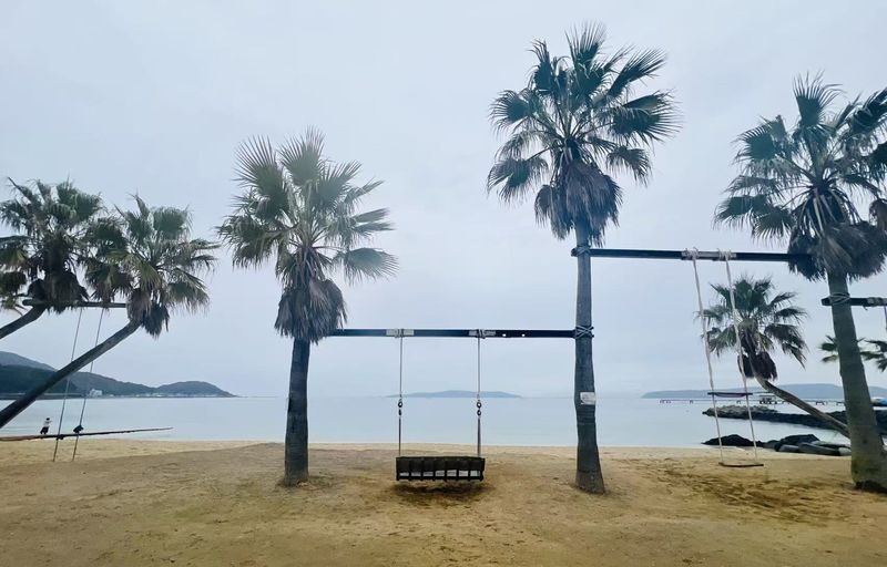 Fukuoka Itoshima Day Trip, Japan | Shiraito Falls, Ichiran Forest, Totoro Forest, and Instagram-worthy Spots (Chinese/English/Cantonese Guide) - Sakurai Futamigaura: torii, Wedded Rocks and sea air