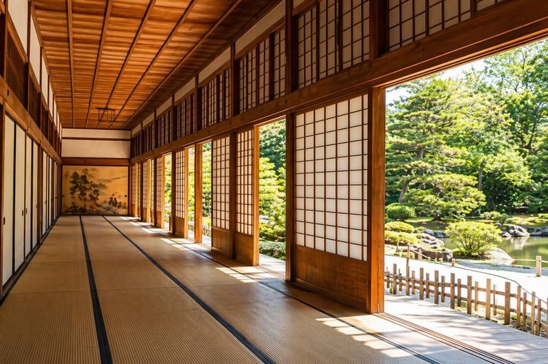 Fukuoka Kanzakibana & Saga Castle Full-Day Tour with Visit Certificate - Who will get the most from this day?
