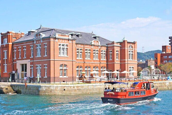 Fukuoka Mojiko Retro Shimonoseki and Kokura Castle Full Day Tour - Discover the Charm of Japan’s West with the Fukuoka Mojiko Retro, Shimonoseki, and Kokura Castle Tour