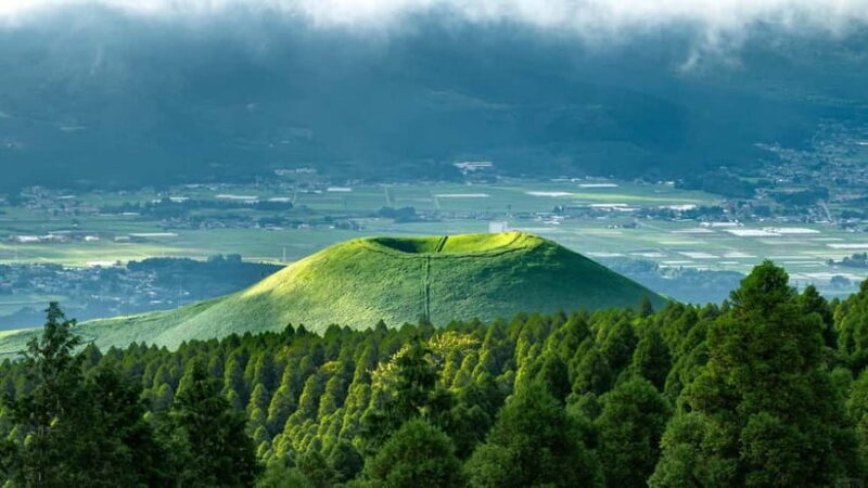 Fukuoka: Mt. Aso Volcano & Kurokawa Onsen Scenic Day Tour - Good To Know  