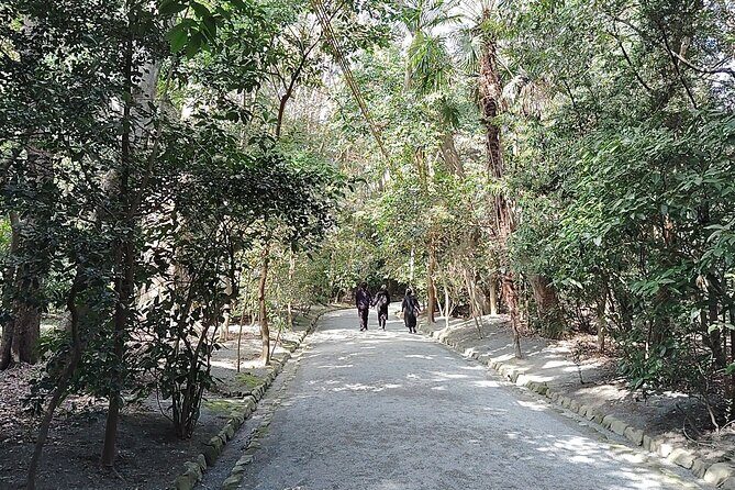 Fukuoka: Munakata Taisha Shrine Guided Tour UNESCO Site - Exploring the Itinerary in Detail
