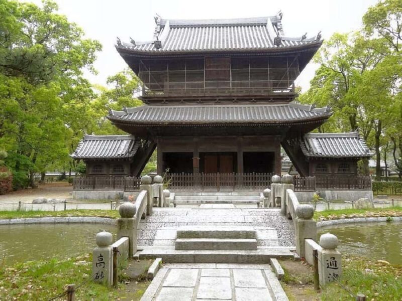 Fukuoka: Nanzoin Temple and Great Buddha Tour - Practicalities: Pricing, Accessibility, and Tips