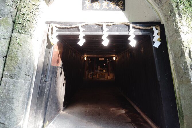 Fukuoka: Nanzoin Temple and Reclining Buddha Guided Tour - The Sum Up