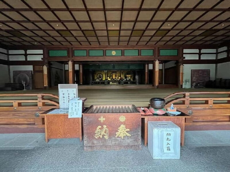 Fukuoka: Ohori Park and Tochoji Temple Walking Tour - Exploring Fukuoka: Ohori Park and Tochoji Temple Walking Tour