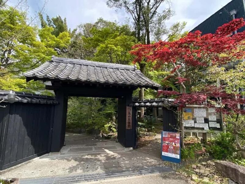 Fukuoka: Private Full-Day Guided Tour with Transport - Good To Know