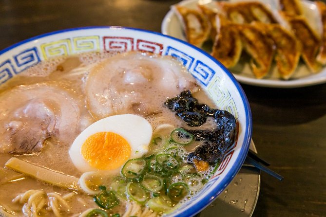 Fukuoka: Private Must See Experience With A Host - Fukuokas Top Attractions