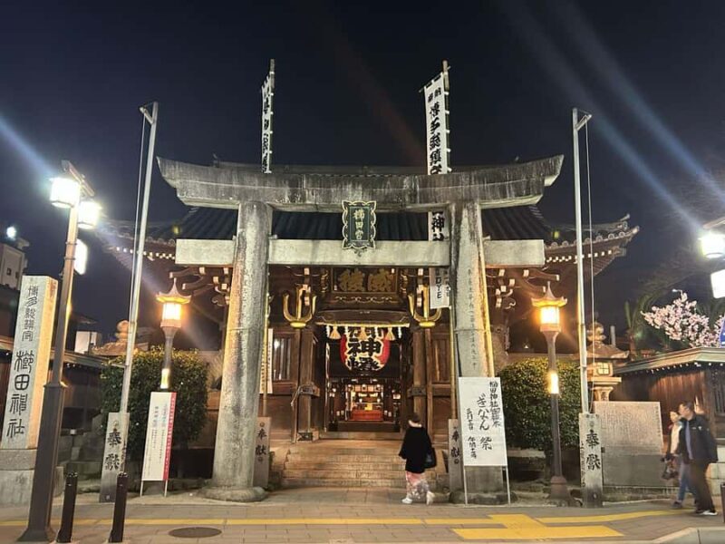 Fukuoka: Private Nightlife and Hidden Gems Tour with a Local - Good To Know