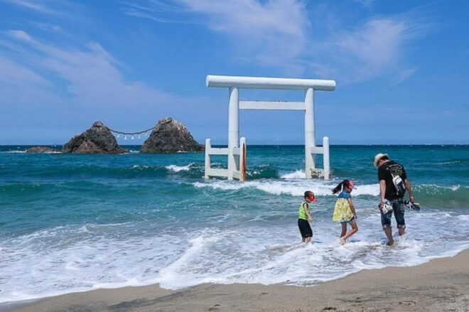 Fukuoka, Saga, Nagasaki Customizable 1-Day Tour - Food and Dining