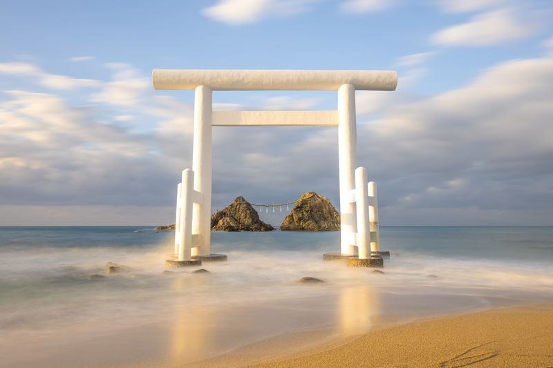 Fukuoka Ukiha Inari, Yanagawa & Itoshima Full-Day Tour with Cruise Ticket - What to know before you go